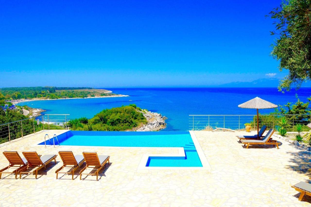 Beachfront Villa Seasun By Posarellivillas Agios Spyridon  Экстерьер фото