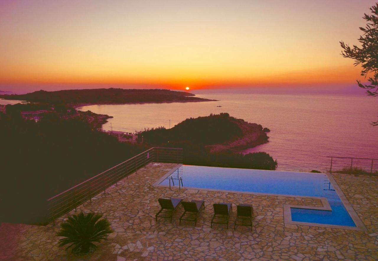 Beachfront Villa Seasun By Posarellivillas Agios Spyridon  Экстерьер фото